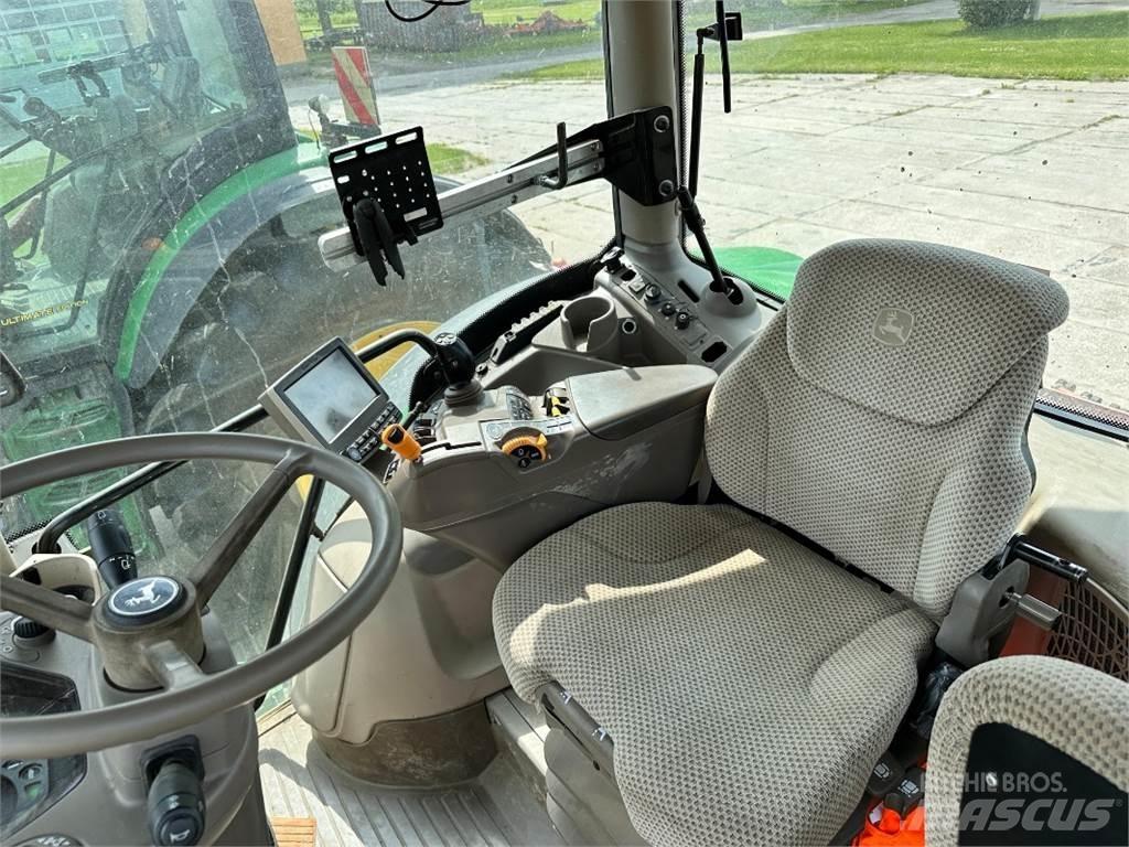 John Deere 6215R 拖拉机/农用车