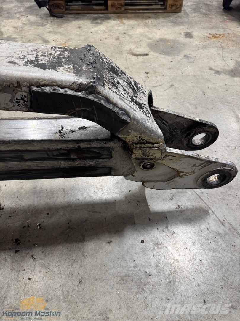 Komatsu 105F 货运起重机