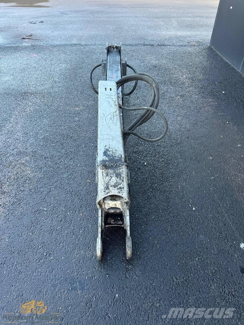 Komatsu 105F 货运起重机