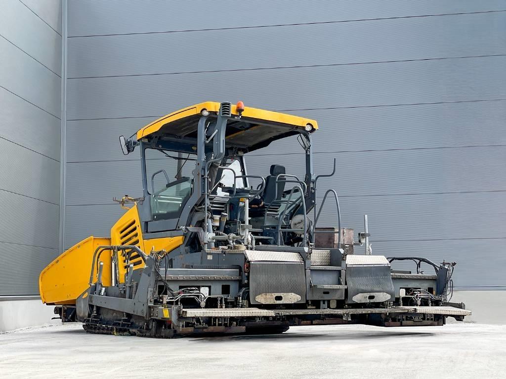 Vögele SUPER 1900-3I 沥青摊铺机