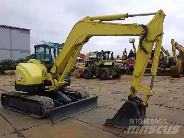 Yanmar Vio 70 小型挖掘机
