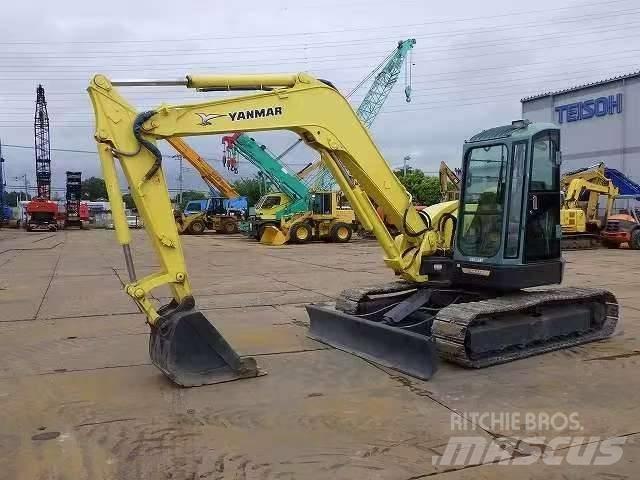 Yanmar Vio 70 小型挖掘机