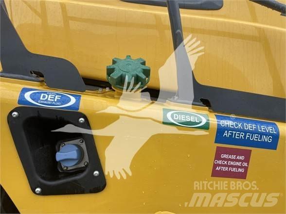Bell B30E 铰接式自卸车