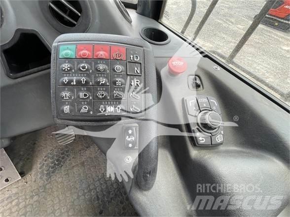 Bell B30E 铰接式自卸车