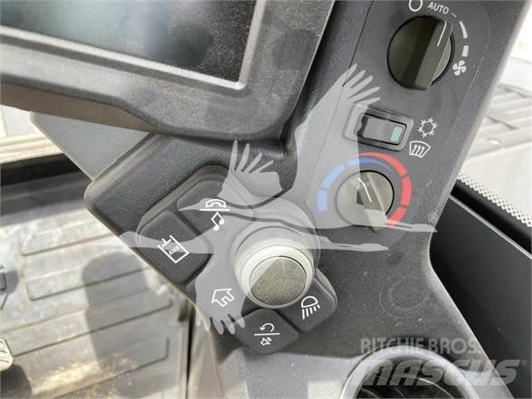 Bobcat E88R2 履带挖掘机