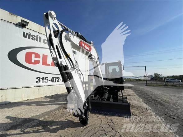 Bobcat E88R2 履带挖掘机
