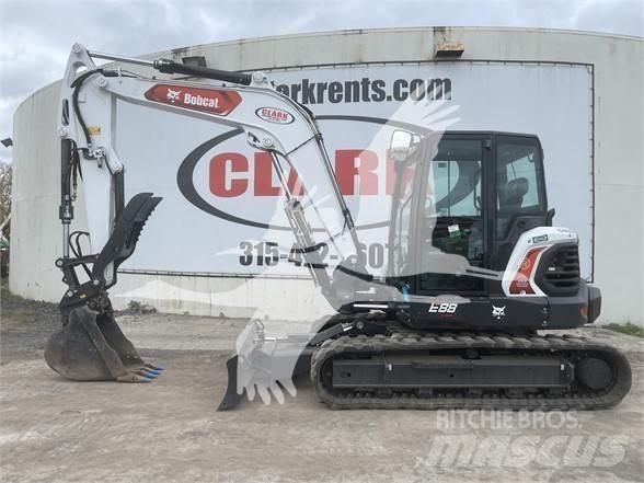 Bobcat E88R2 履带挖掘机