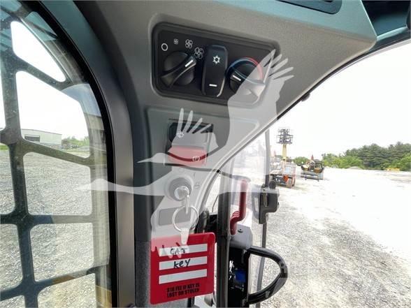 CAT 289D3 滑移装载机