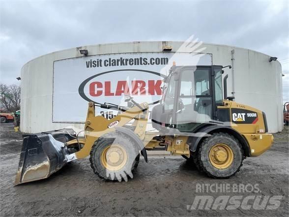 CAT 906M 轮式装载机
