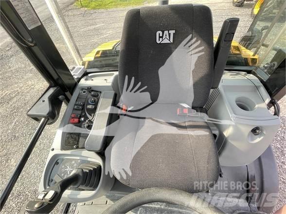 CAT 906M 轮式装载机