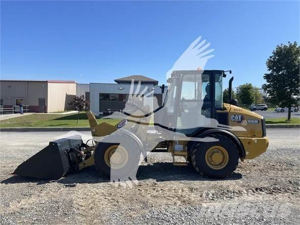 CAT 906M 轮式装载机