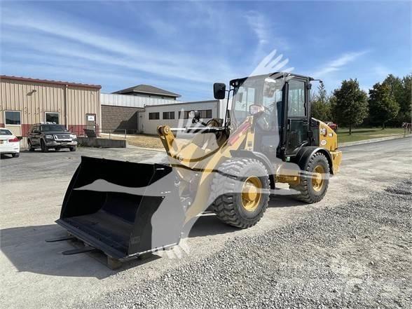 CAT 906M 轮式装载机
