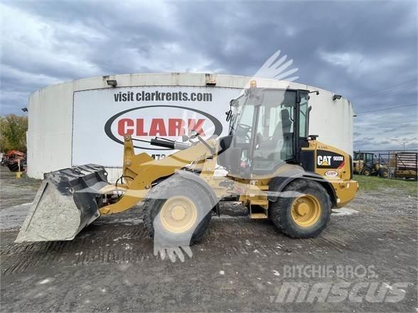 CAT 908M 轮式装载机