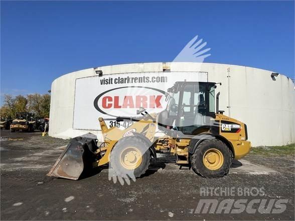 CAT 908M 轮式装载机