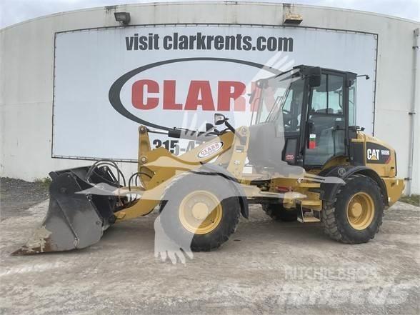 CAT 908M 轮式装载机