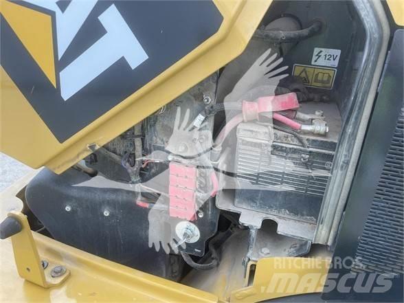 CAT 908M 轮式装载机