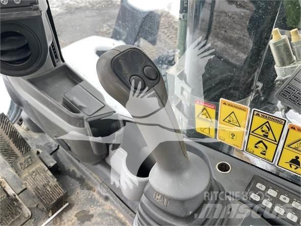 CAT M318D 轮式挖掘机