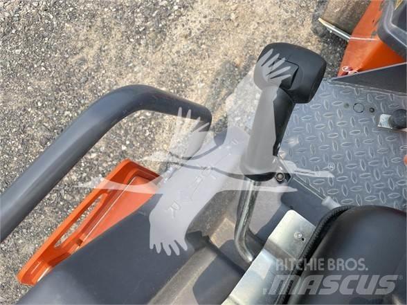 Hamm HD12VV 单轮压路机