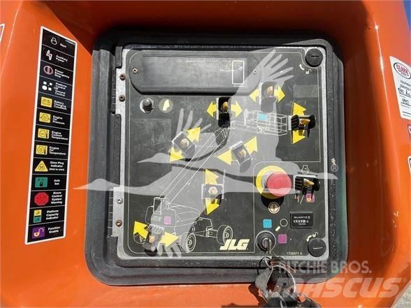 JLG 1350SJP 直臂高空工作平台