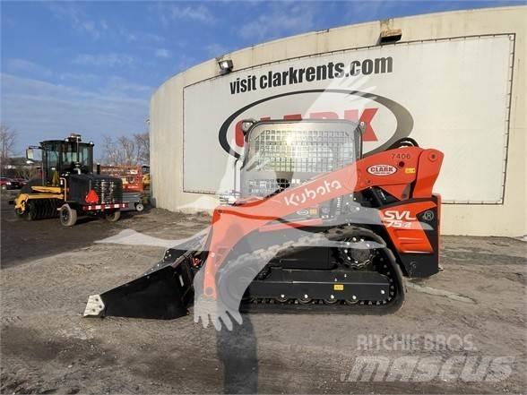 Kubota SVL75 滑移装载机