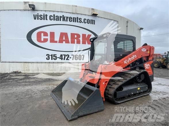 Kubota SVL75 滑移装载机