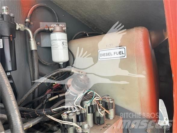 SkyJack SJ66T 直臂高空工作平台