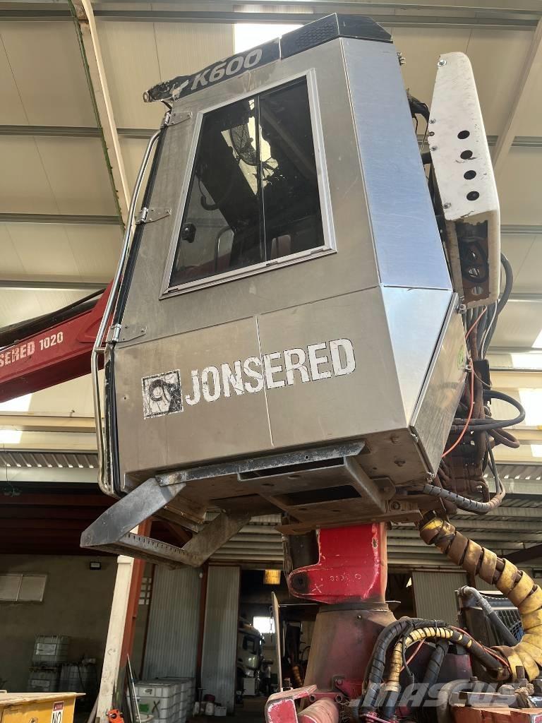 Bandit Beast 3680 铣床\磨粉机械