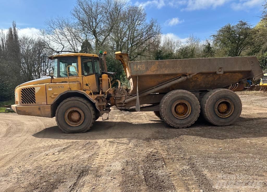 Volvo A 25 D 铰接式自卸车