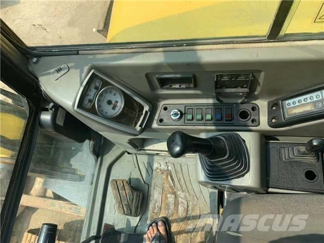 Hyundai R80-7 履带挖掘机