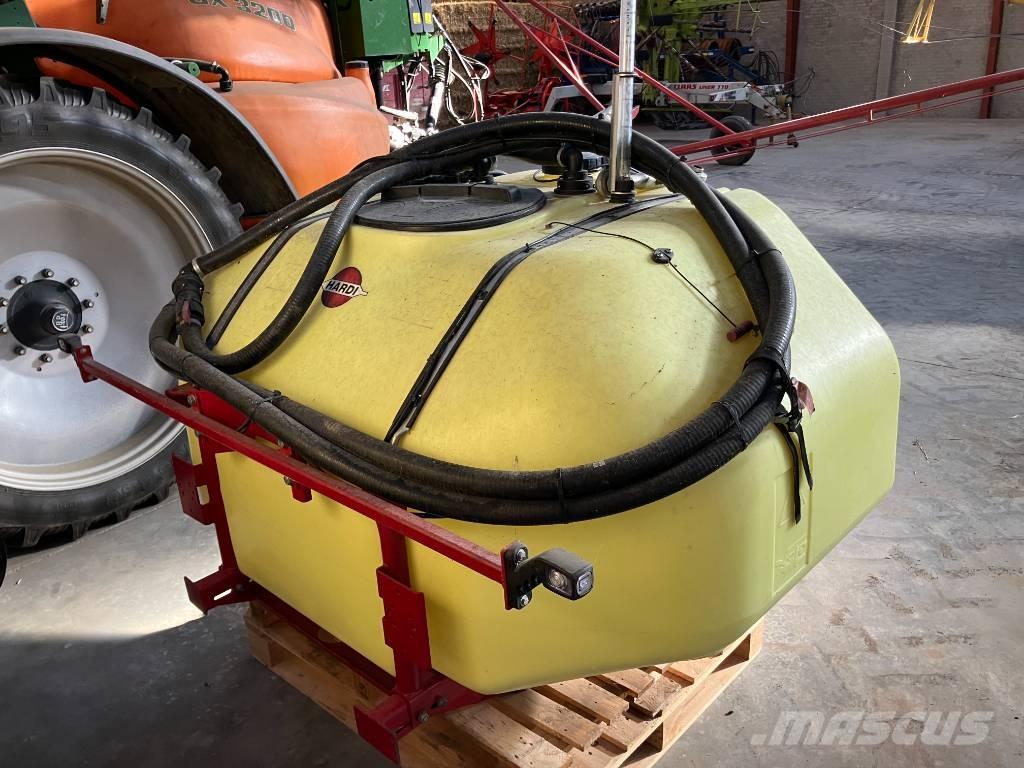 Hardi Mega 1200 悬挂式喷雾机