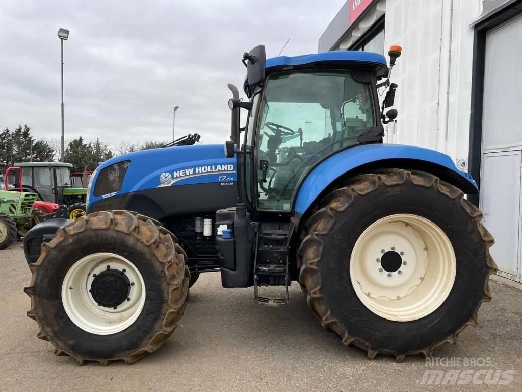 New Holland T 7.210 拖拉机/农用车