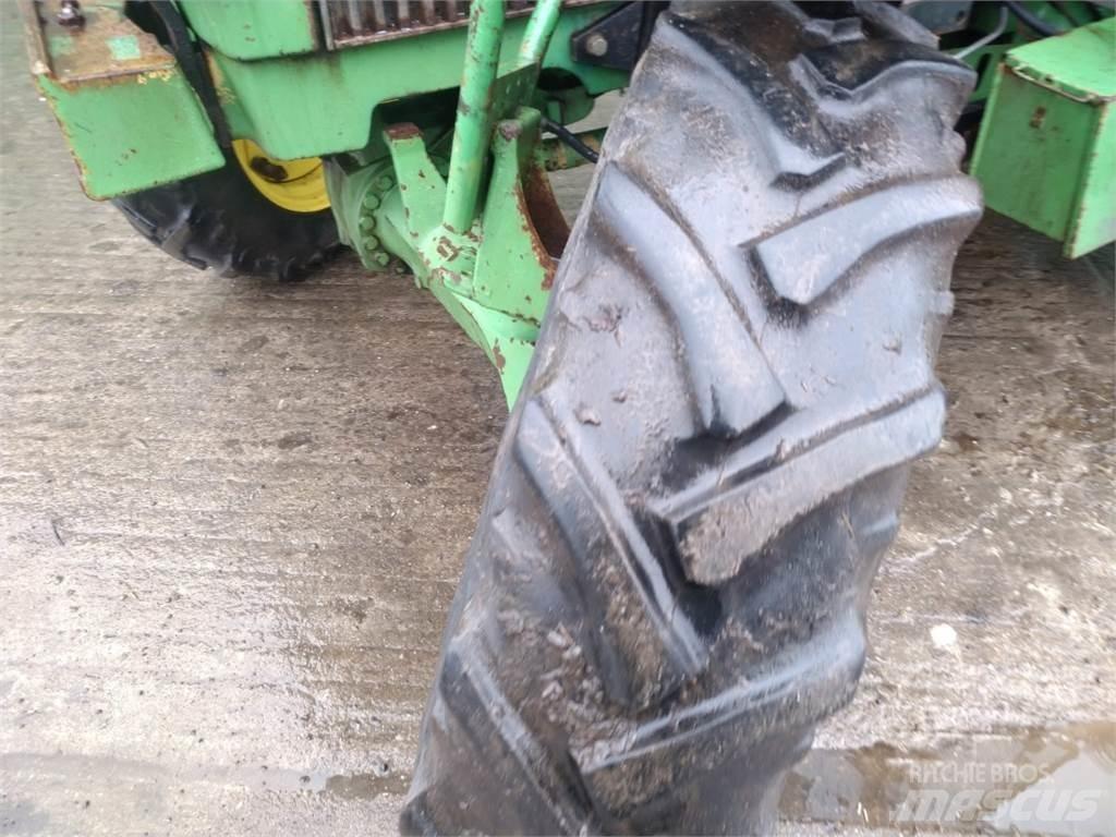 John Deere 1850 拖拉机/农用车