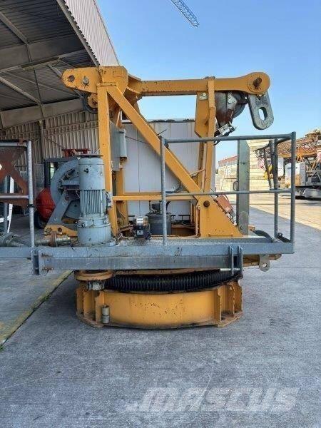 Liebherr 130 EC-B 6 塔式起重机