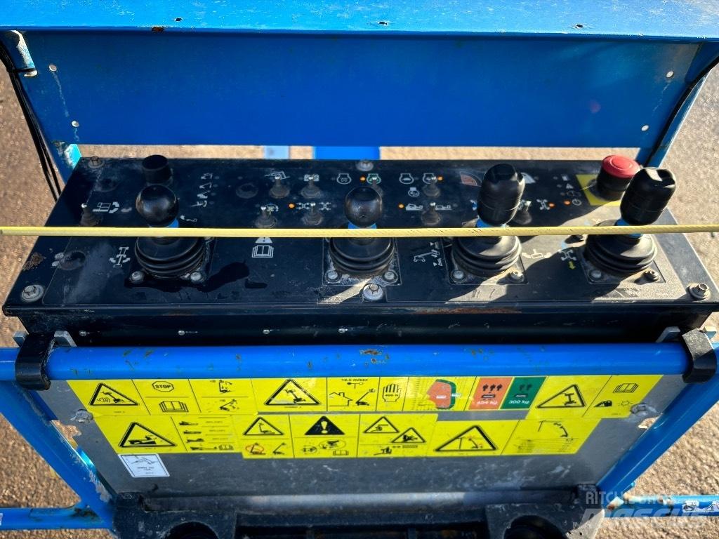 Genie SX 135 XC 直臂高空工作平台