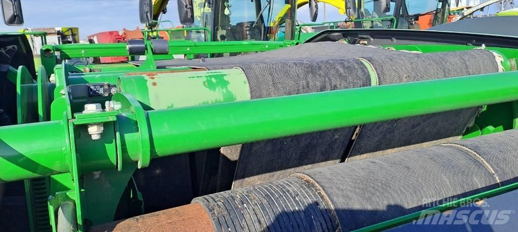 John Deere 960 圆捆打捆机