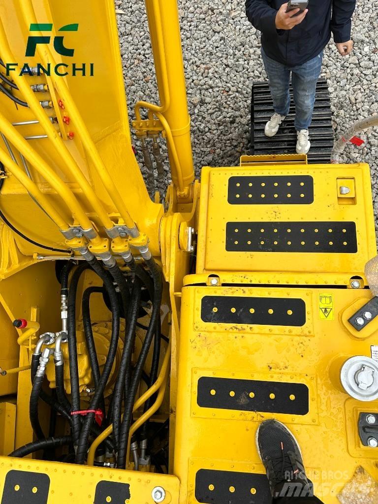 Komatsu 200-8 履带挖掘机