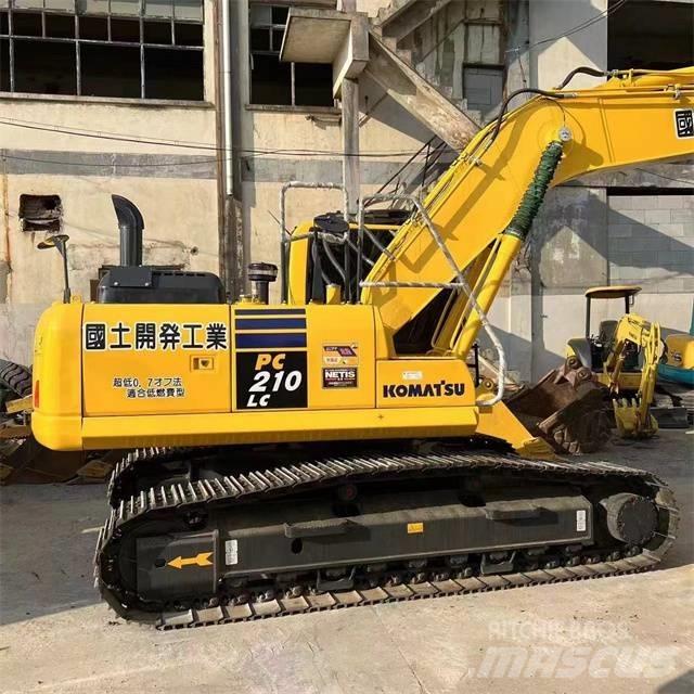 Komatsu PC 210-8 履带挖掘机