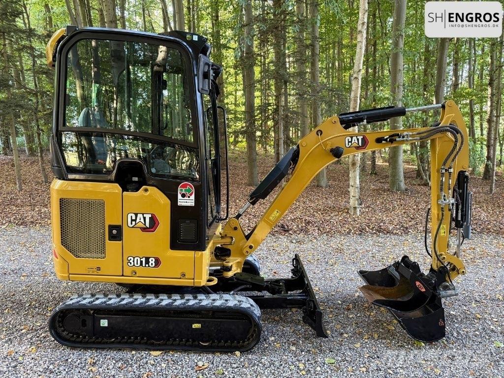 CAT 301.8 小型挖掘机