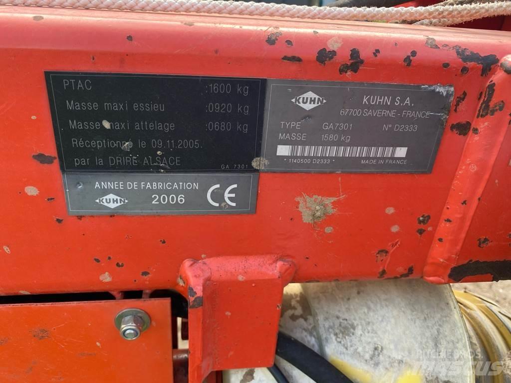 Kuhn GA 7301 料堆整形机