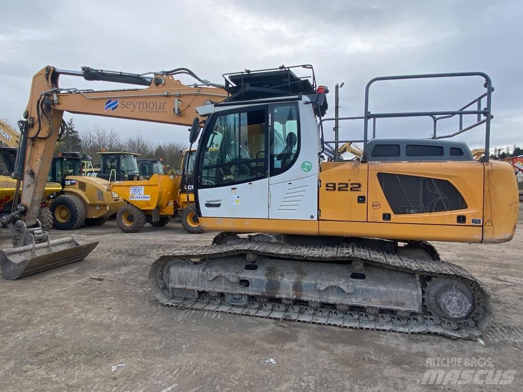 Liebherr R 922LC 履带挖掘机