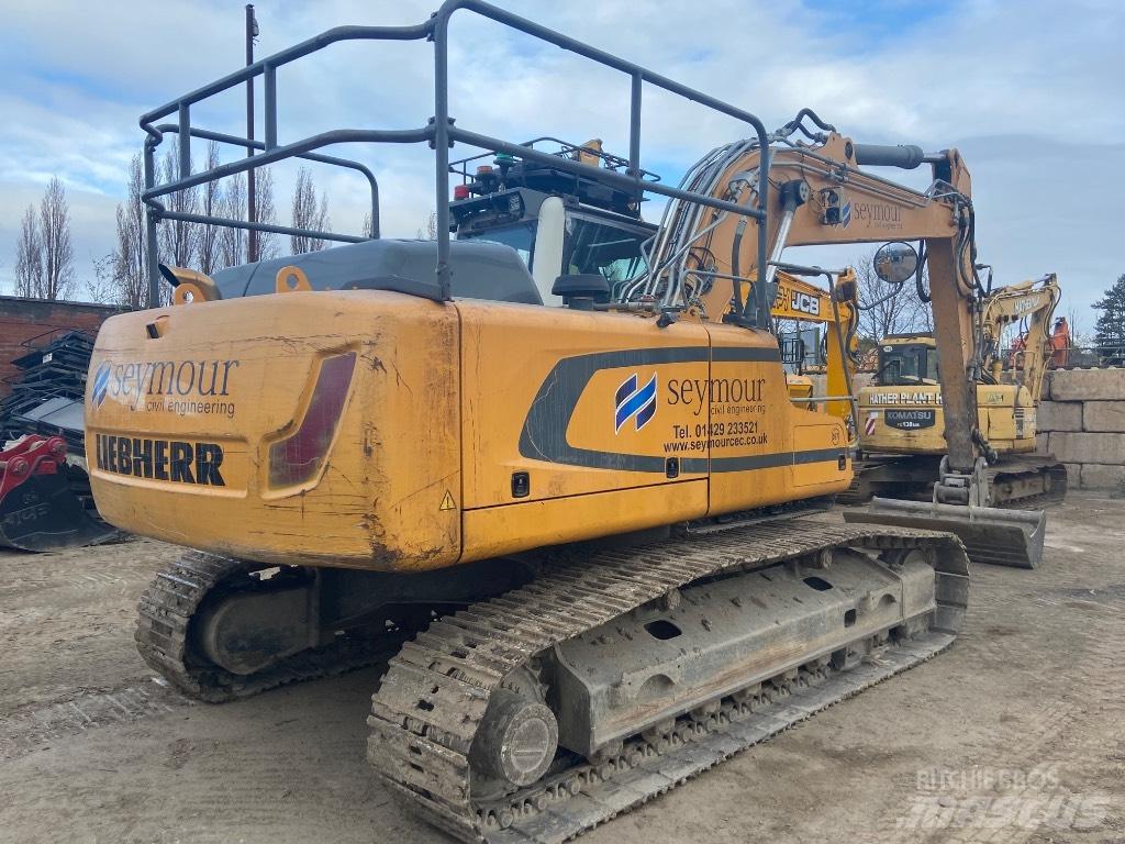 Liebherr R 922LC 履带挖掘机