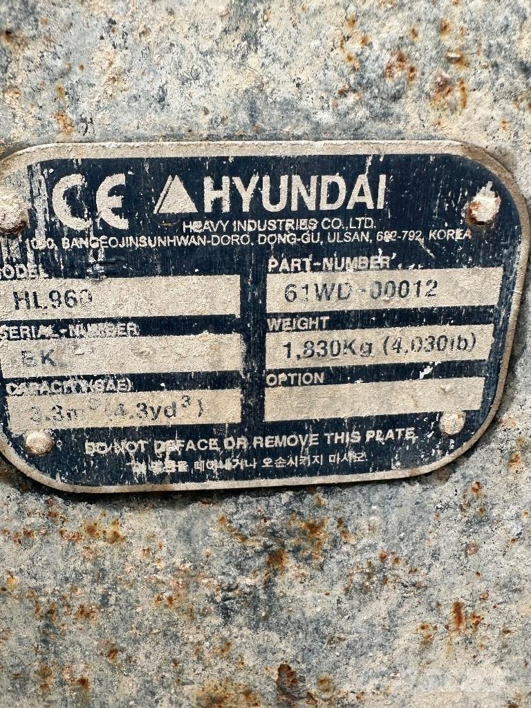 Hyundai HL 960 轮式装载机