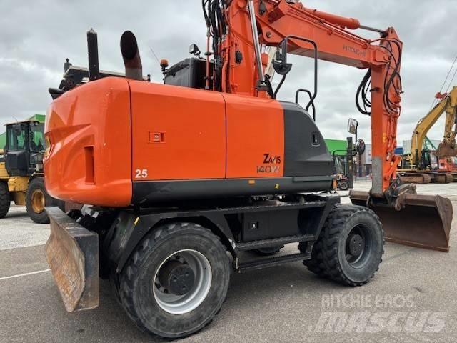 Hitachi ZX 140 W-5 轮式挖掘机