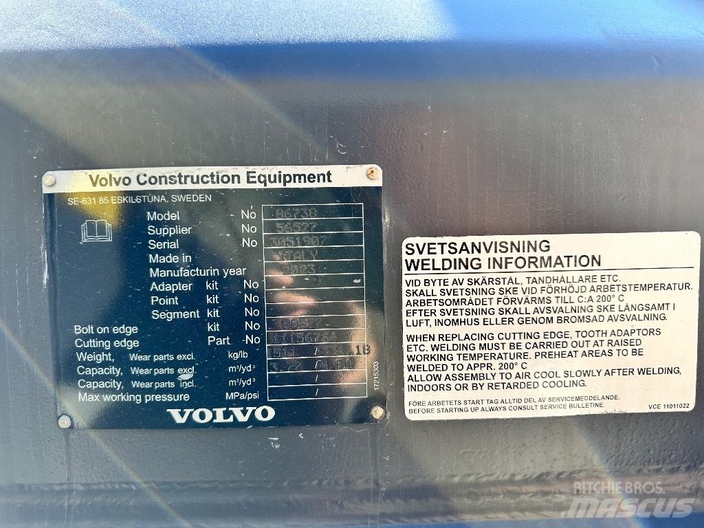 Volvo L110H 2024 轮式装载机