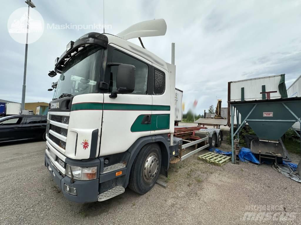 Scania R 124 LB 集装箱叉车