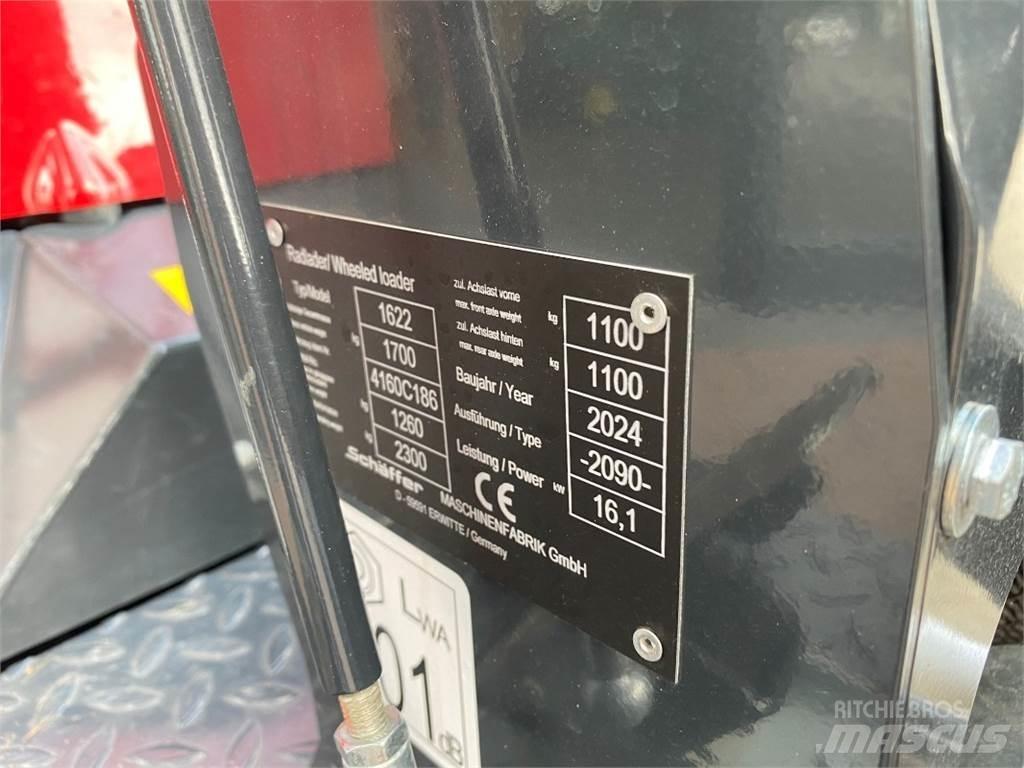 Schäffer 1622 轮式装载机