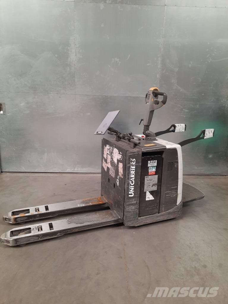 UniCarriers 200PMR 电动搬运车