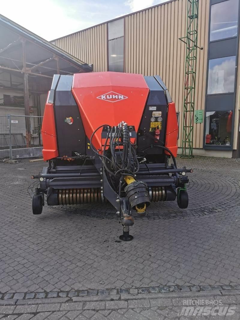 Kuhn LSB 1270 方捆打捆机
