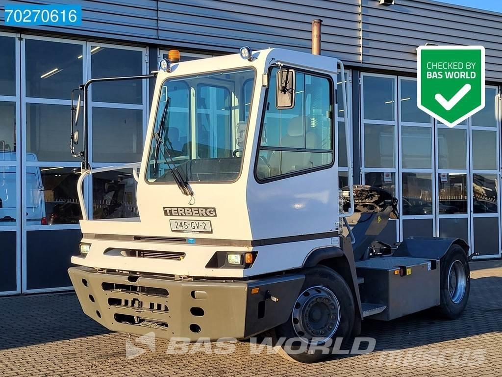 Terberg YT182 4X2 码头牵引车