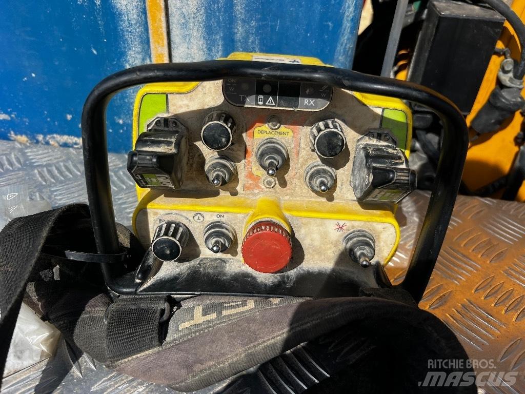 Ecofore CE302 小型钻机